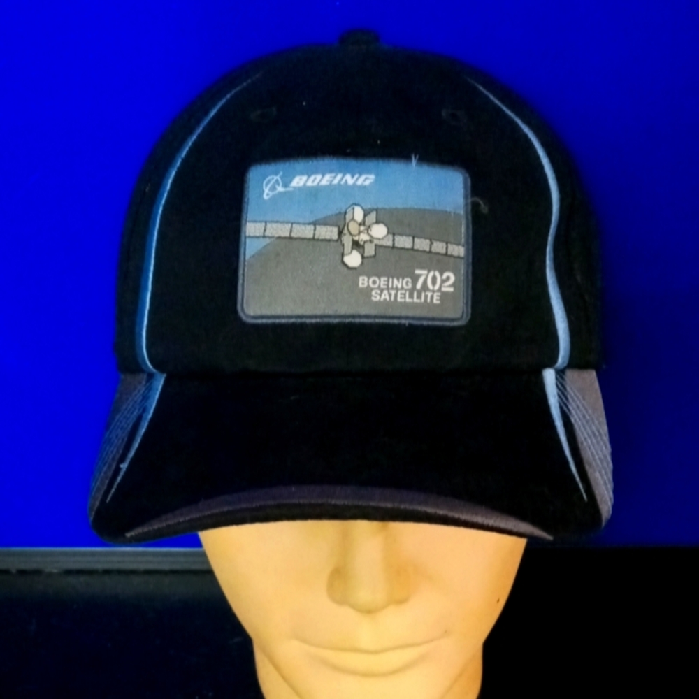 Boeing 702 Satellite Black Cap